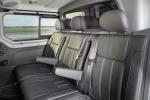 Renault Trafic Sport+ Crew Van 2018 года (UK)